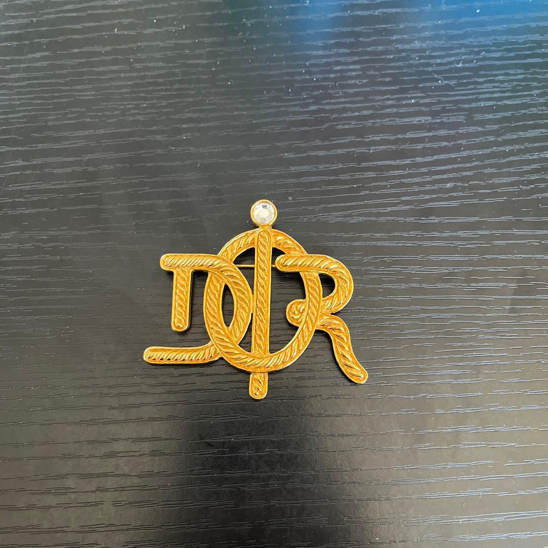 Christian Dior ディオール ロープ ロゴ ゴールド ブローチ