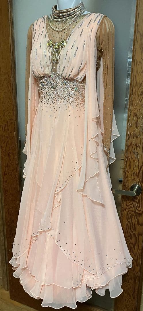 社交ダンスドレス　Mサイズ　ピーチオレンジカラー