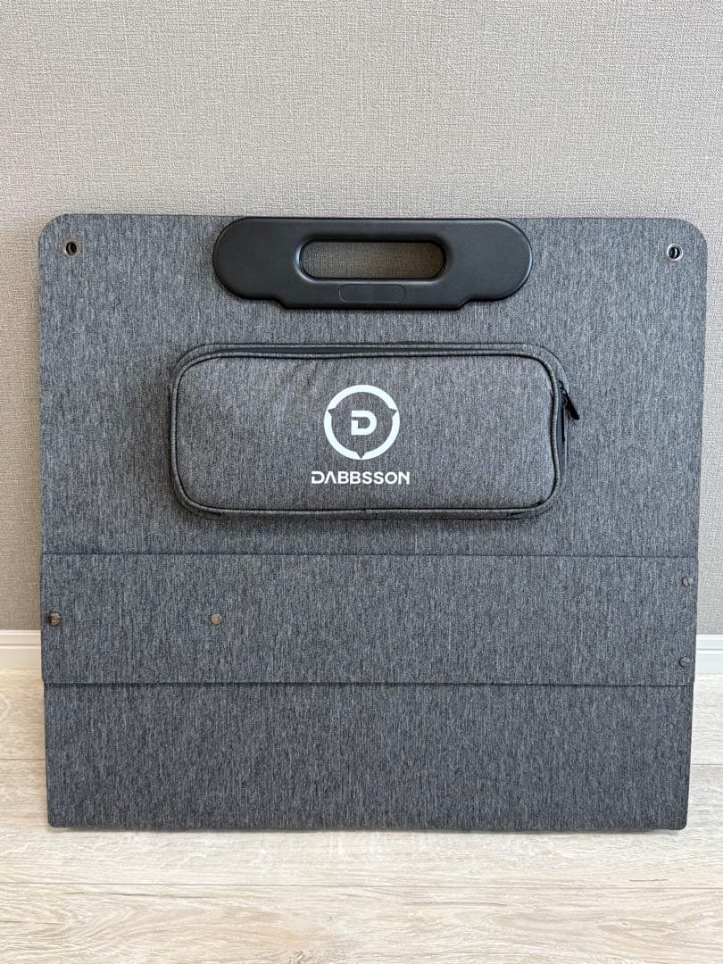 【人気】Dabbsson 210Wソーラーパネル 【新品未使用品】接続ケーブル付