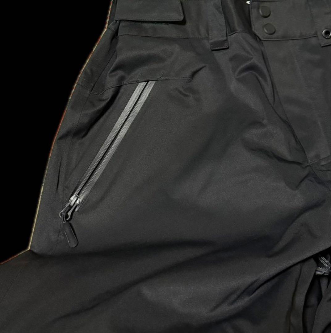 OAKLEY オークリー　ブラック スノーボードパンツ　M