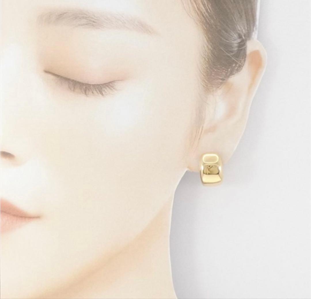 2月8日までお値引き Cartier ヌーベルバーグイヤリング　YG