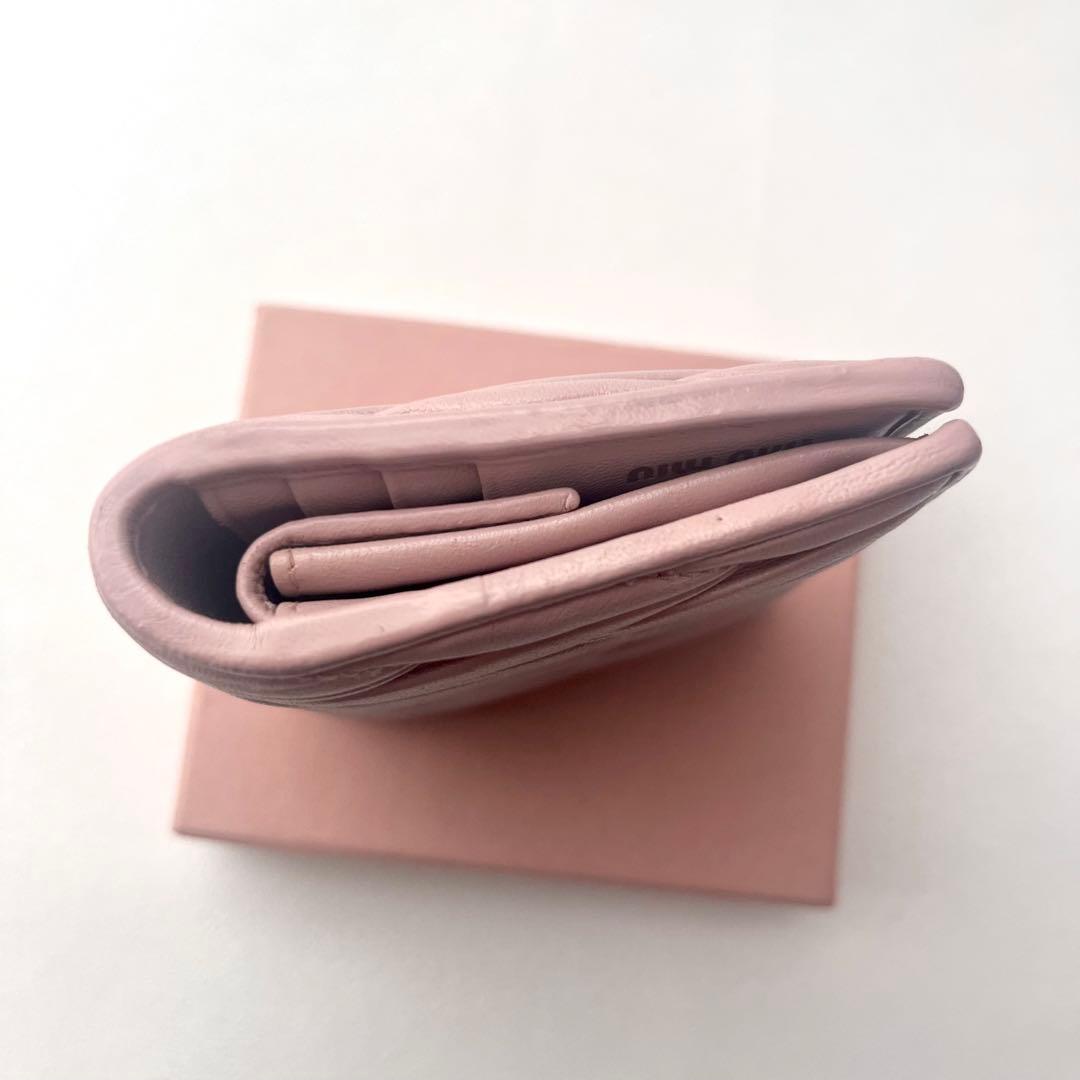 miumiu マテラッセ ビジュー くすみピンク 二つ折り財布 箱付0202-⑥