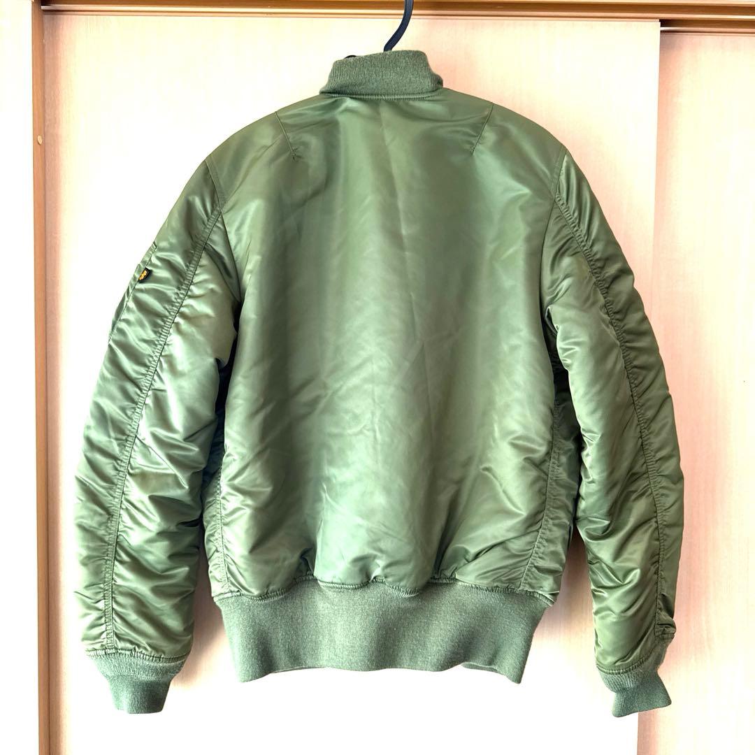 『美品』アルファインダストリーズMA-1ジャケット