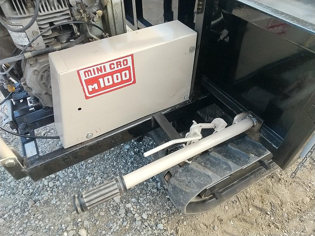 運搬車ミニクロM1000 手動ダンプ 最大積載量４００ｋｇ