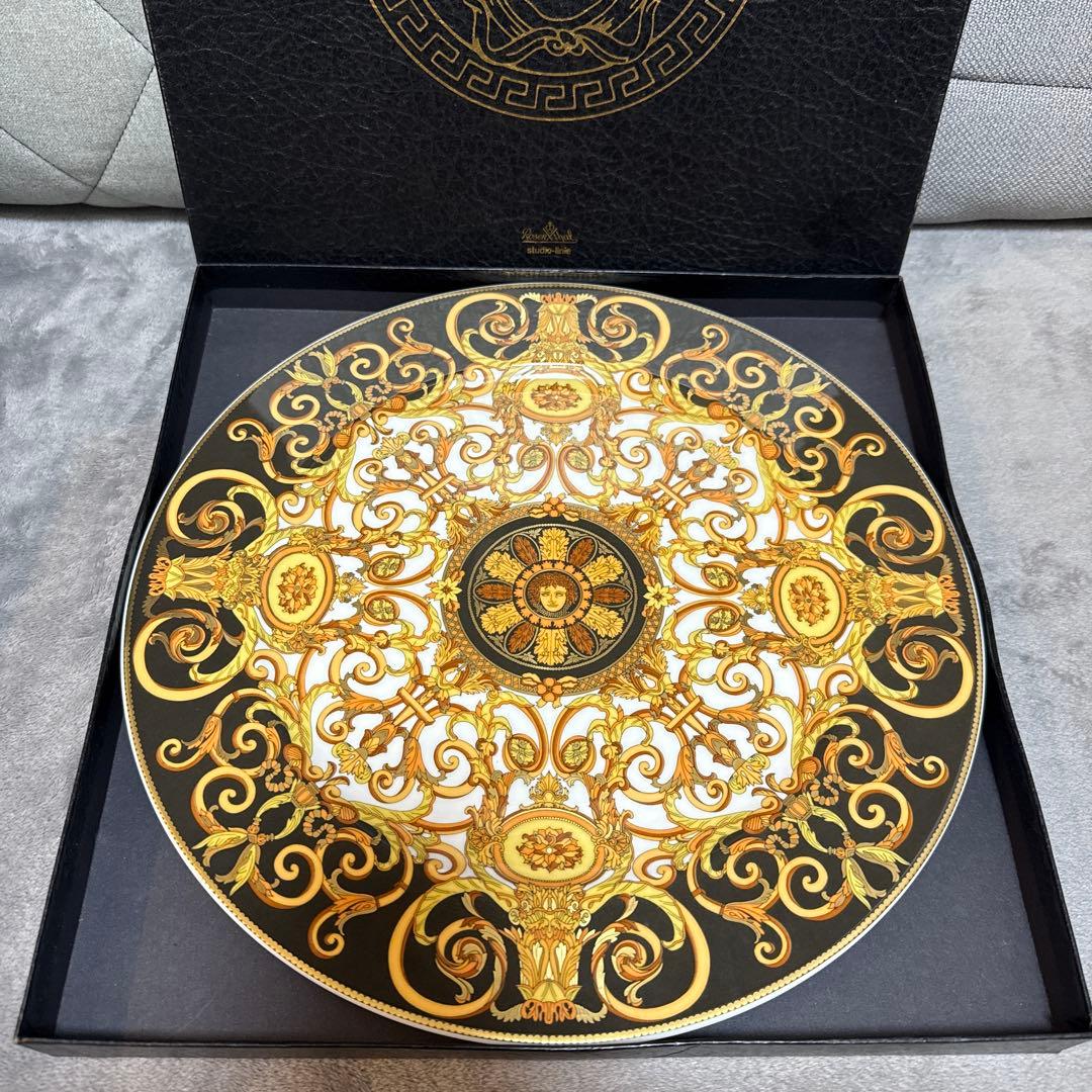 ベルサーチ versace 皿 プレート 飾り皿