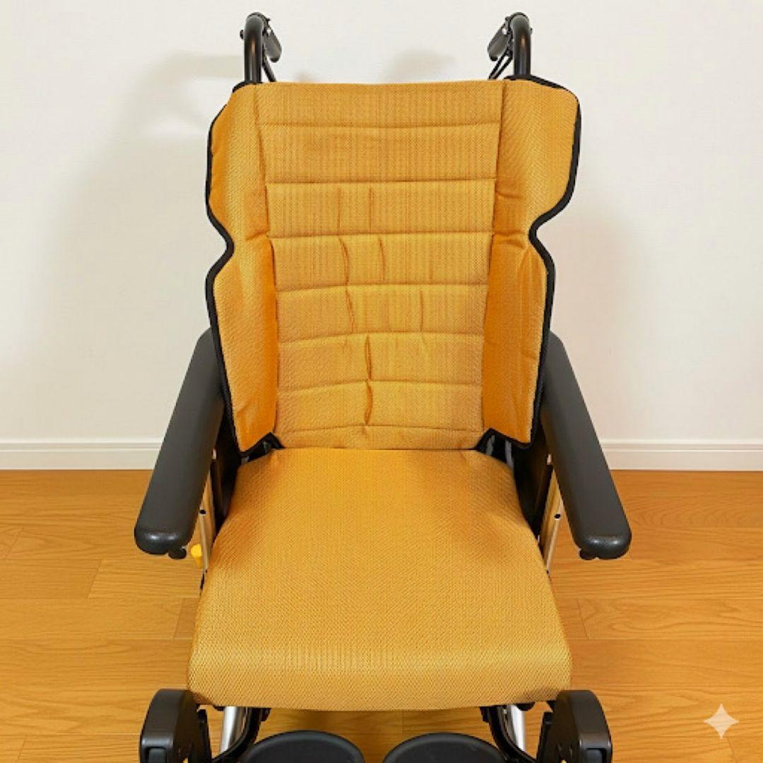 ♿高級ソファタイプ 多機能式 リクライニング車椅子 (エレベーティング機能付き)