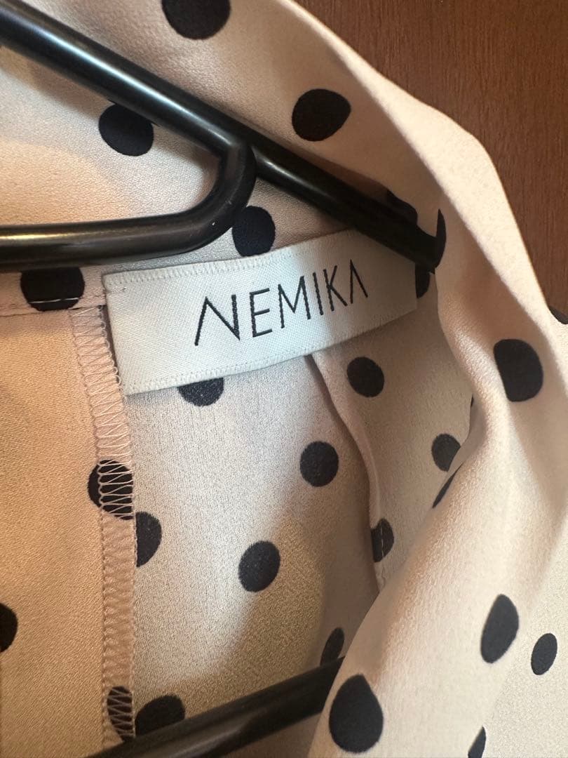 新品未使用ほしかNEMIKA⭐︎水玉柄ブラウス　Lサイズ