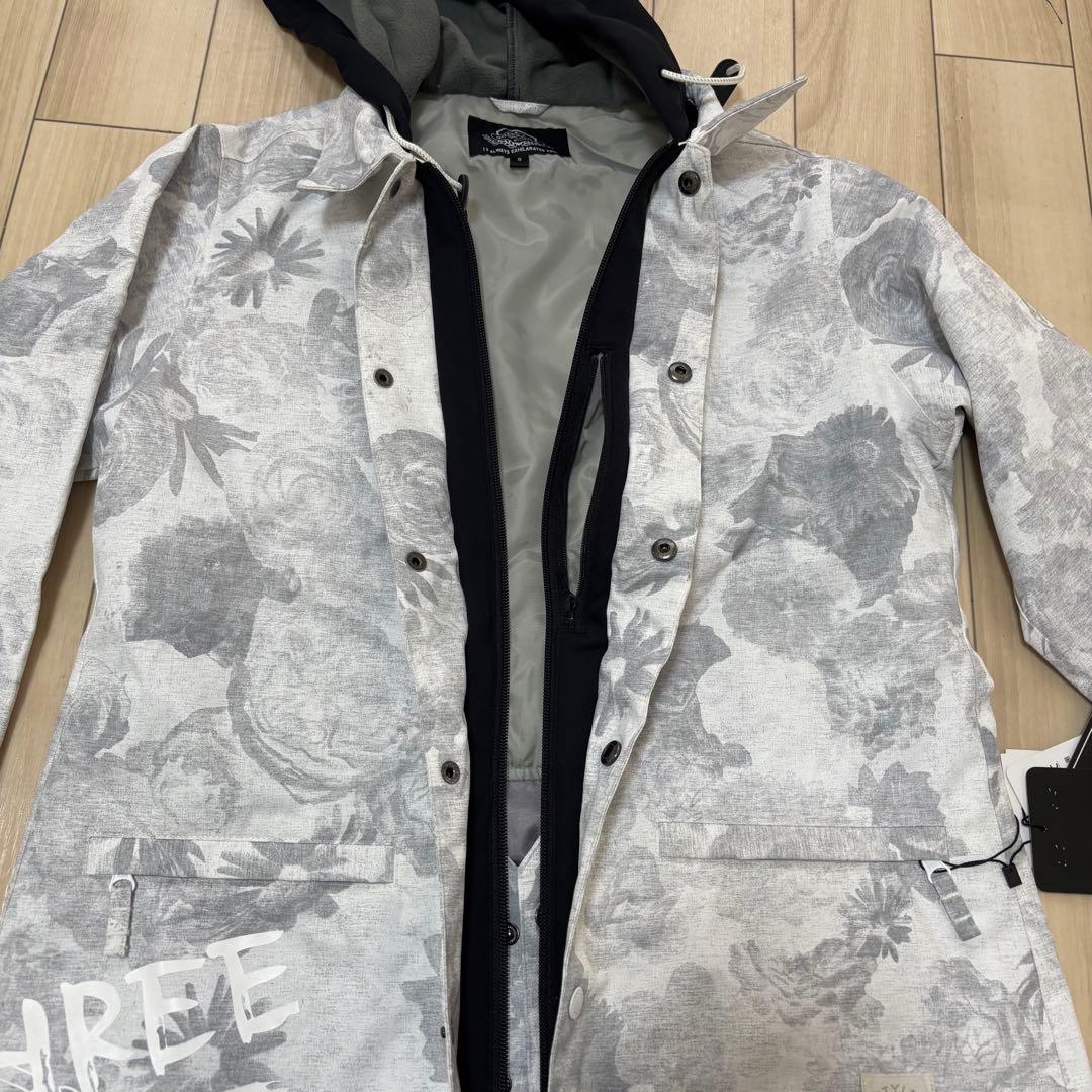 レディース　スノーボードウェア　上下　ワンスリー　エクスニクス　S