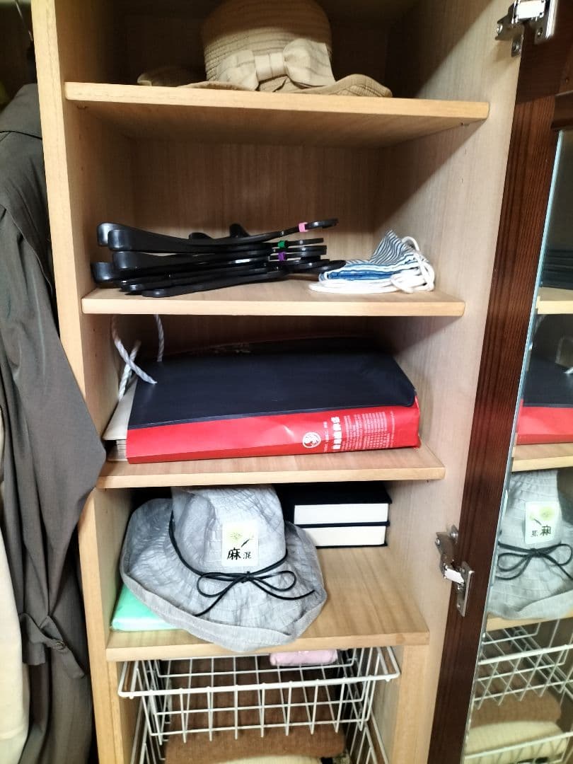 商品説明お読みください!クローゼット　婚礼家具　比較的、美品でした　引き取り限定