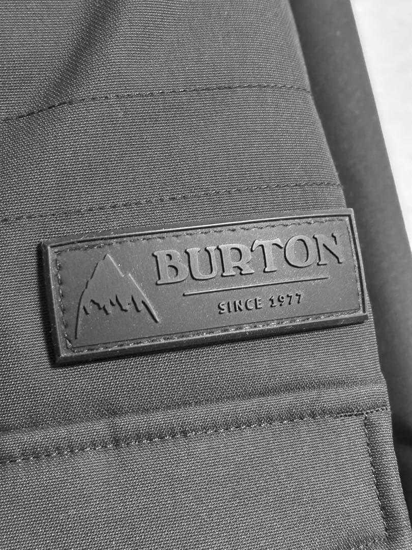 【未使用】Burton スノーボードウェア Covert Jacket xs