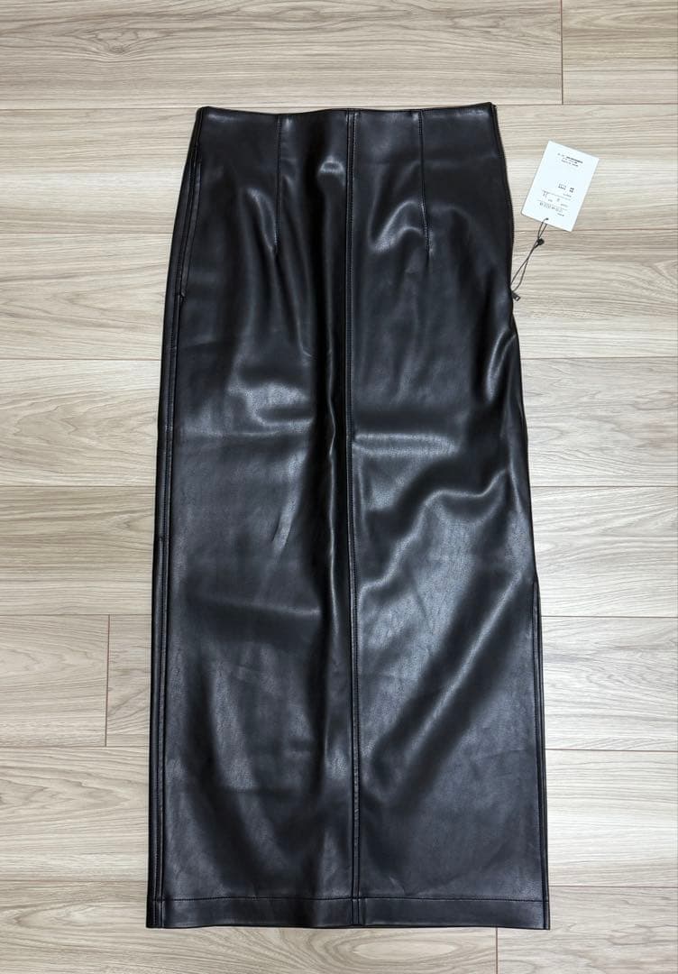 新品　MACPHEE マカフィー　トゥモローランド　レザー　タイト　スカート