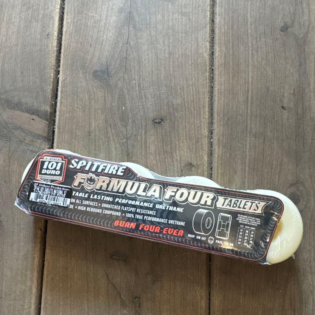 Spitfire Formula Four 52mm101Duro タブレット