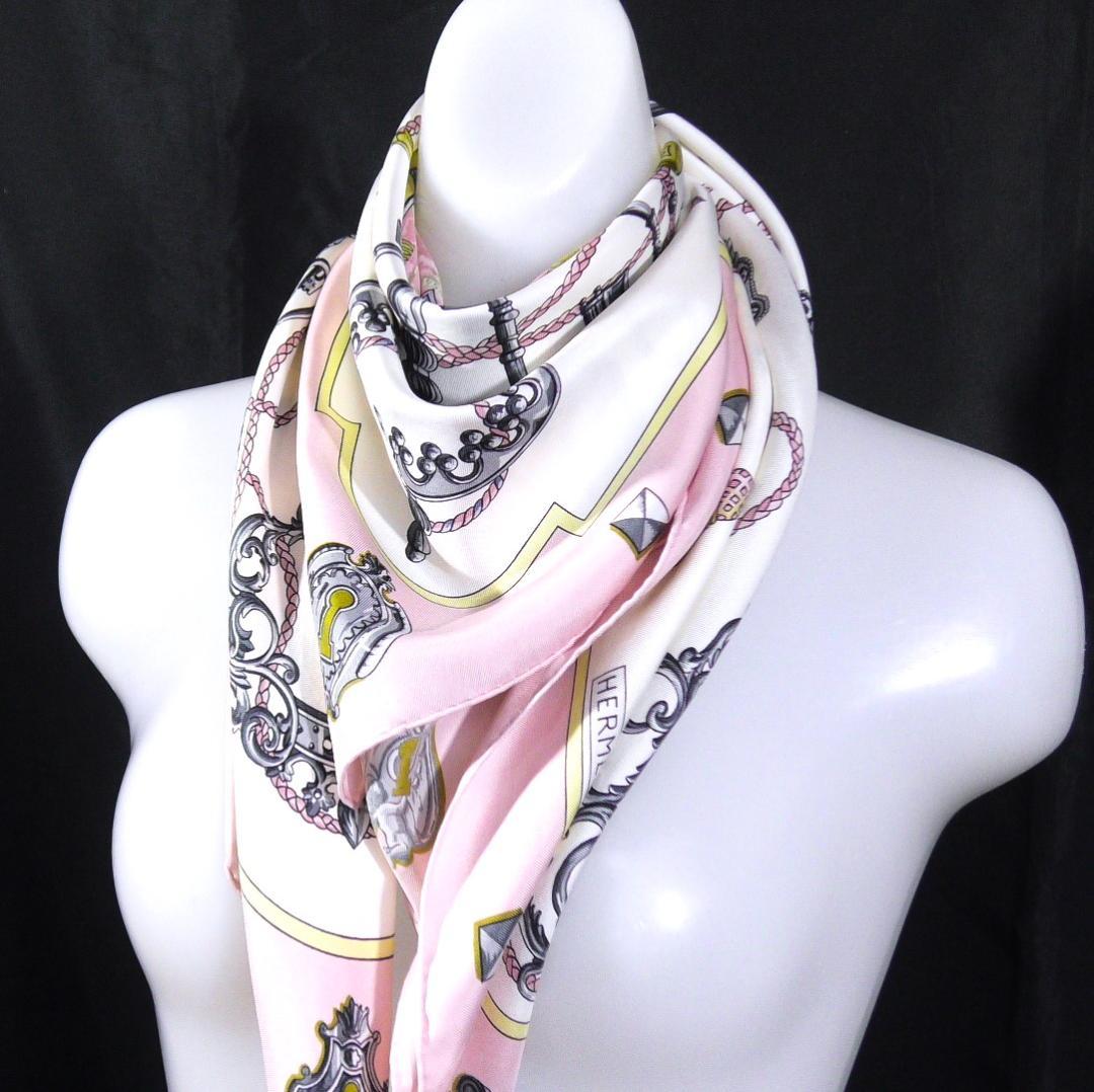 HERMES エルメス　大判スカーフ　カレ90　 D495