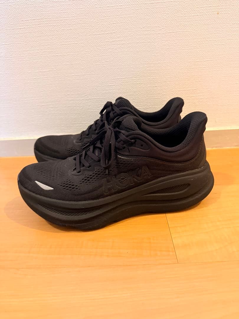靴 HOKAONEONE BONDAI9