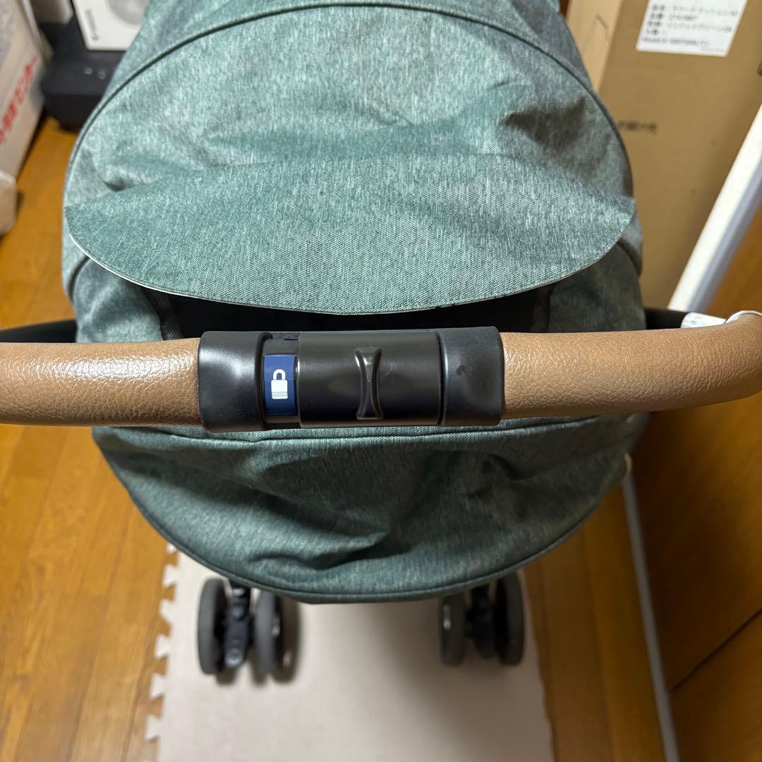 ApricaラクーナクッションAD ベビーカー　AB型両対面　限定モデル