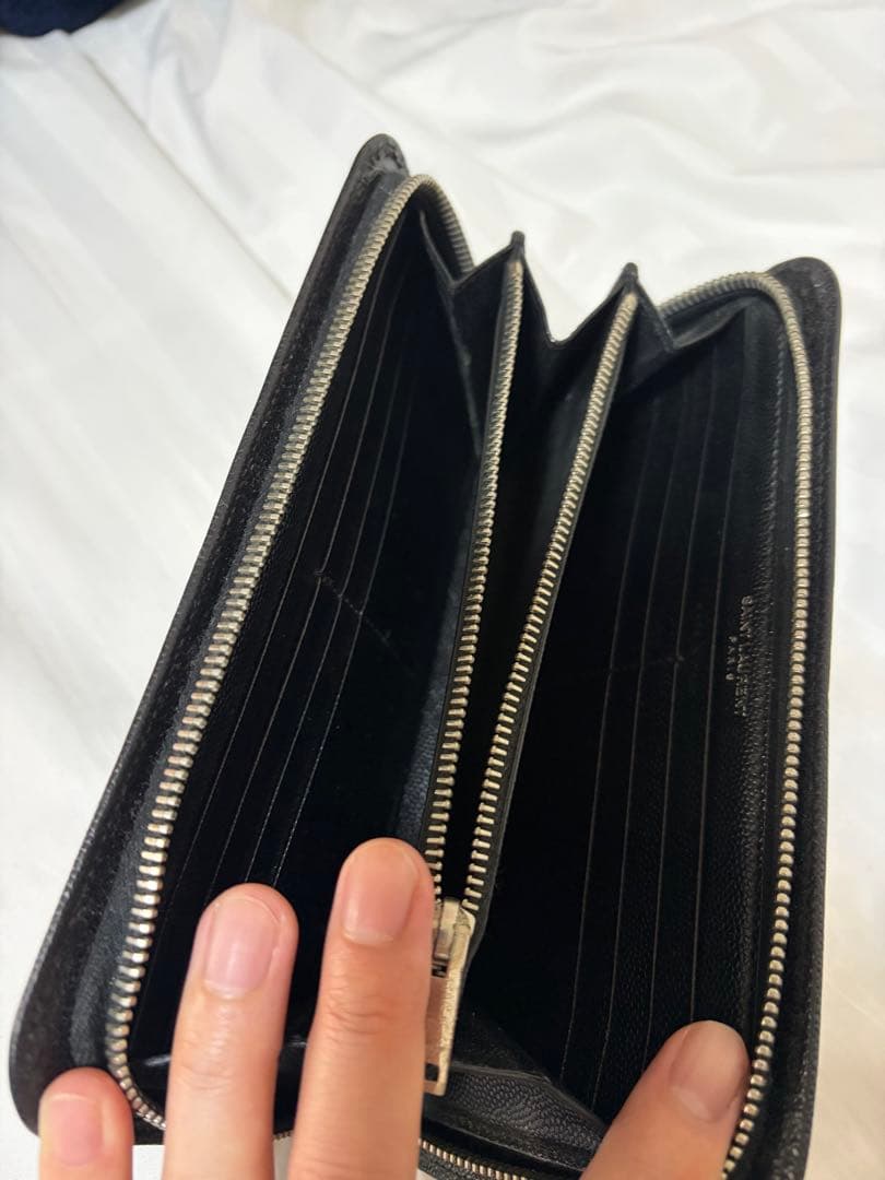 SAINT LAURENT スタッズ長財布