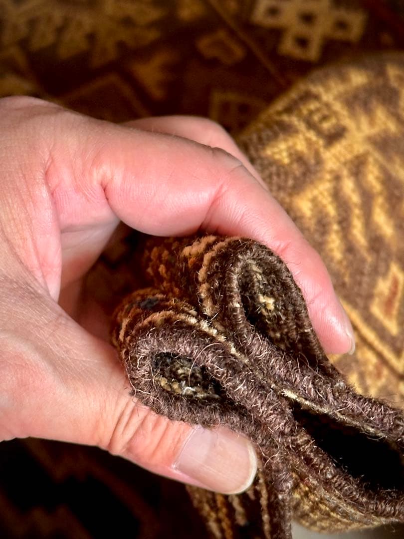 トライバルラグ　ヴィンテージラグ　アンティークラグ　トルクメン　プリミティブ