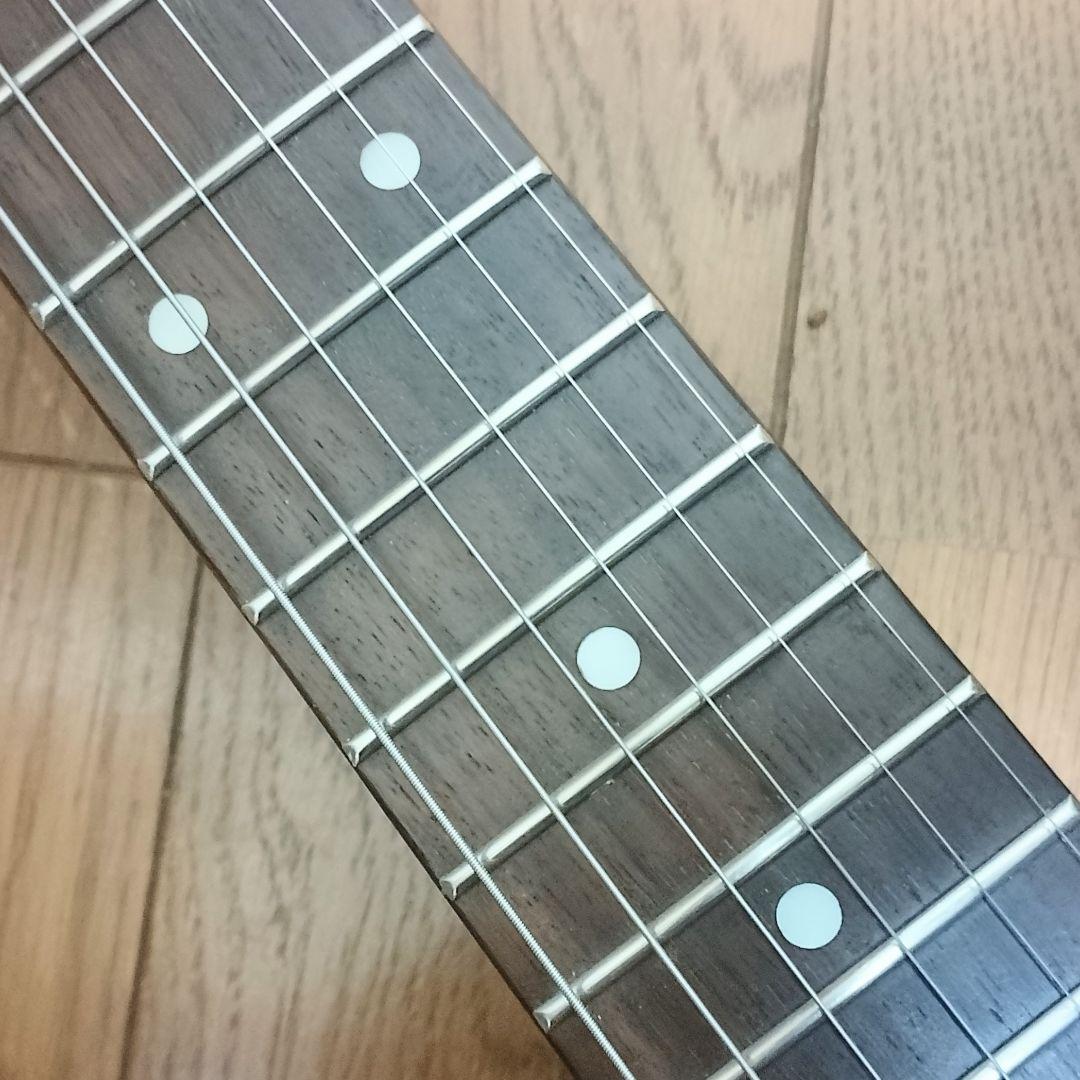 PhotoGenic　ストラトキャスタータイプ　エレキギター　弦は新品に交換済み