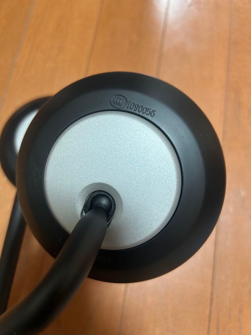 トライアンフ　ボンネビルT120純正ミラー