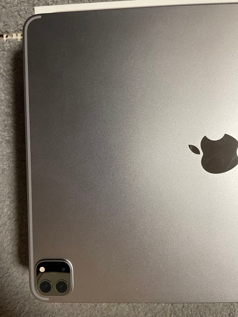 iPad Pro 12.9インチ(第6世代)