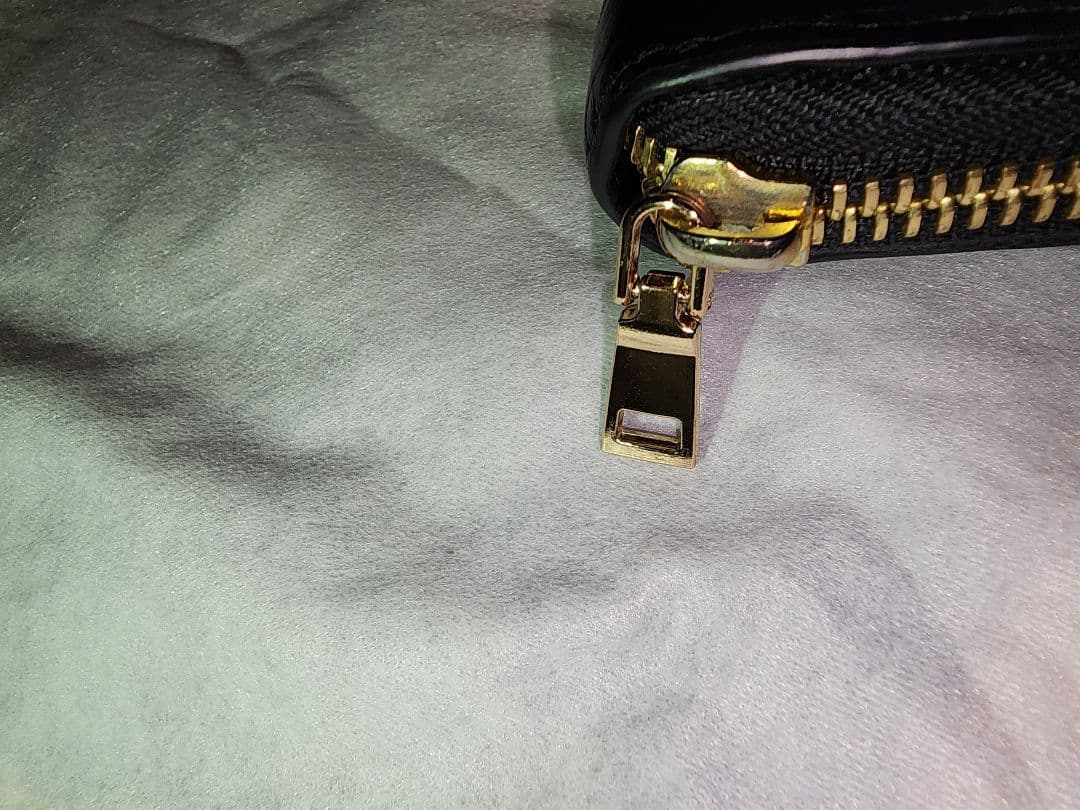 BURBERRY　バーバリー　ラウンドジップ　ウォレット　長財布　TBロゴ