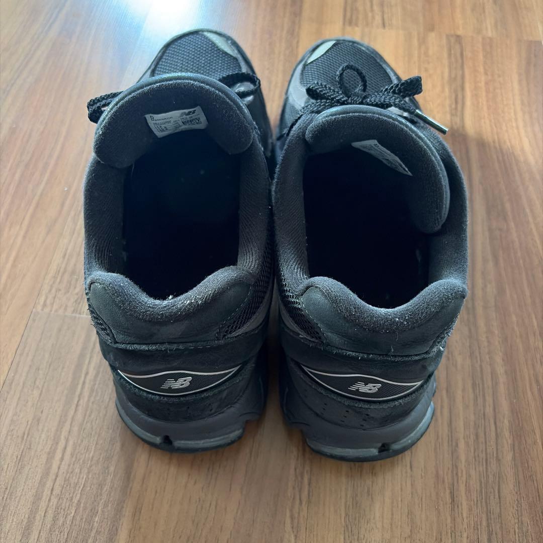 New Balance 2002R ブラック