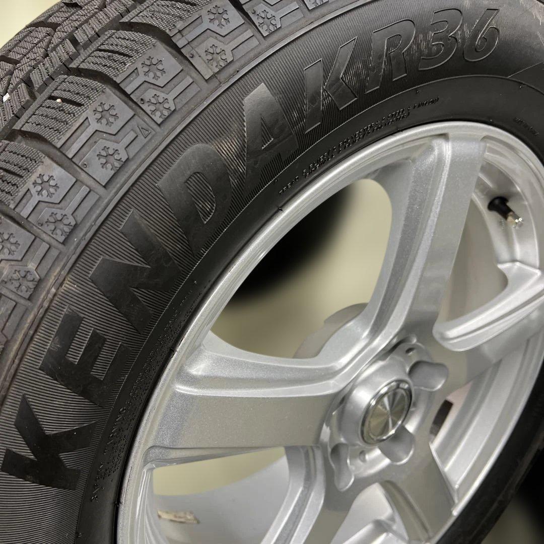 225/60R17 スタッドレス　ホイール　4本有り　バリ山　送料込み　③
