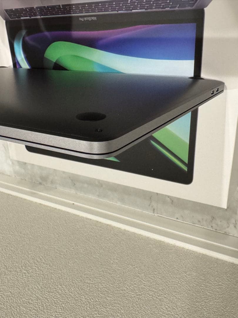 R*o様 極美品　Apple MacBook Pro M1 2020 本体