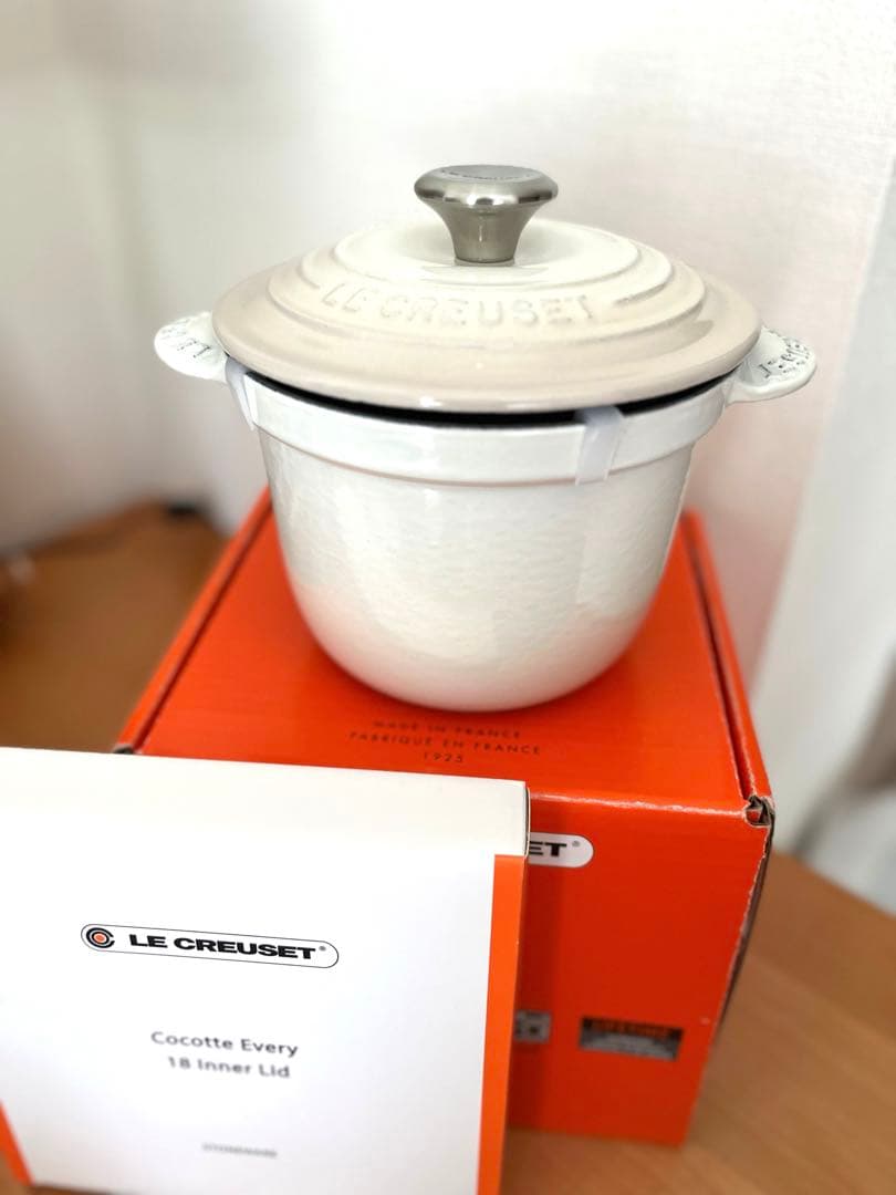 【新品　未使用】ル・クルーゼ　ココット　エブリィ 18 メレンゲ 2点セット