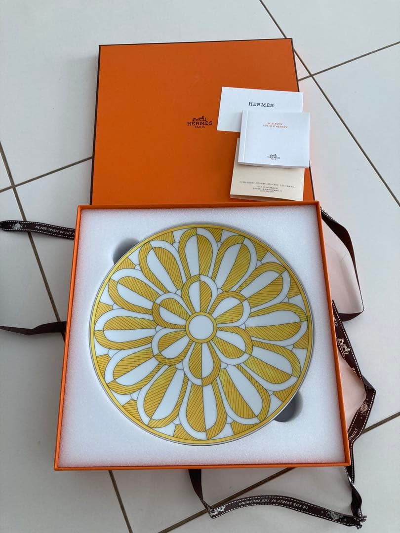 新品　エルメス　HERMES ソレイユドゥエルメス　プレート21cm2枚セット