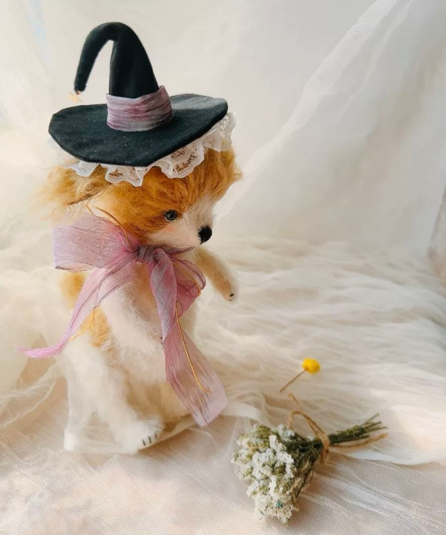 花と犬 ぬいぐるみ 優しい雰囲気 部屋飾り 海外作家様 ハンドメイド テディベア