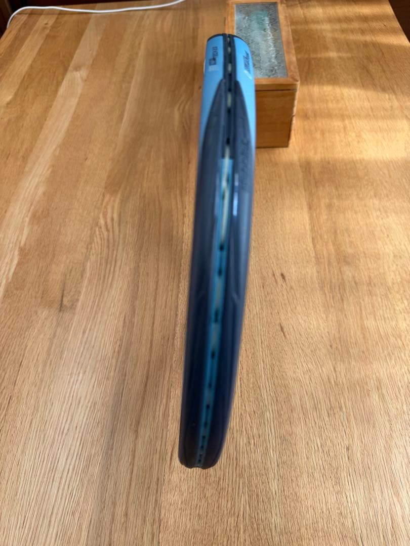 【ほぼ新品】　ピュアドライブ 107 babolat G1 現行モデル