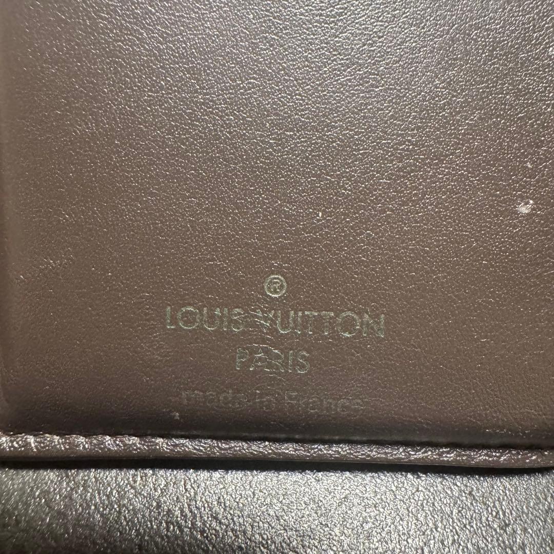 Louis Vuitton 三つ折り財布 ポルトフォイユ カプシーヌ