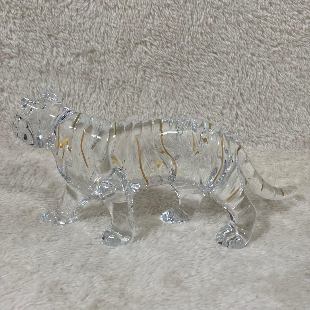 【美品】Baccarat バカラ 置物 インテリア タイガー 虎