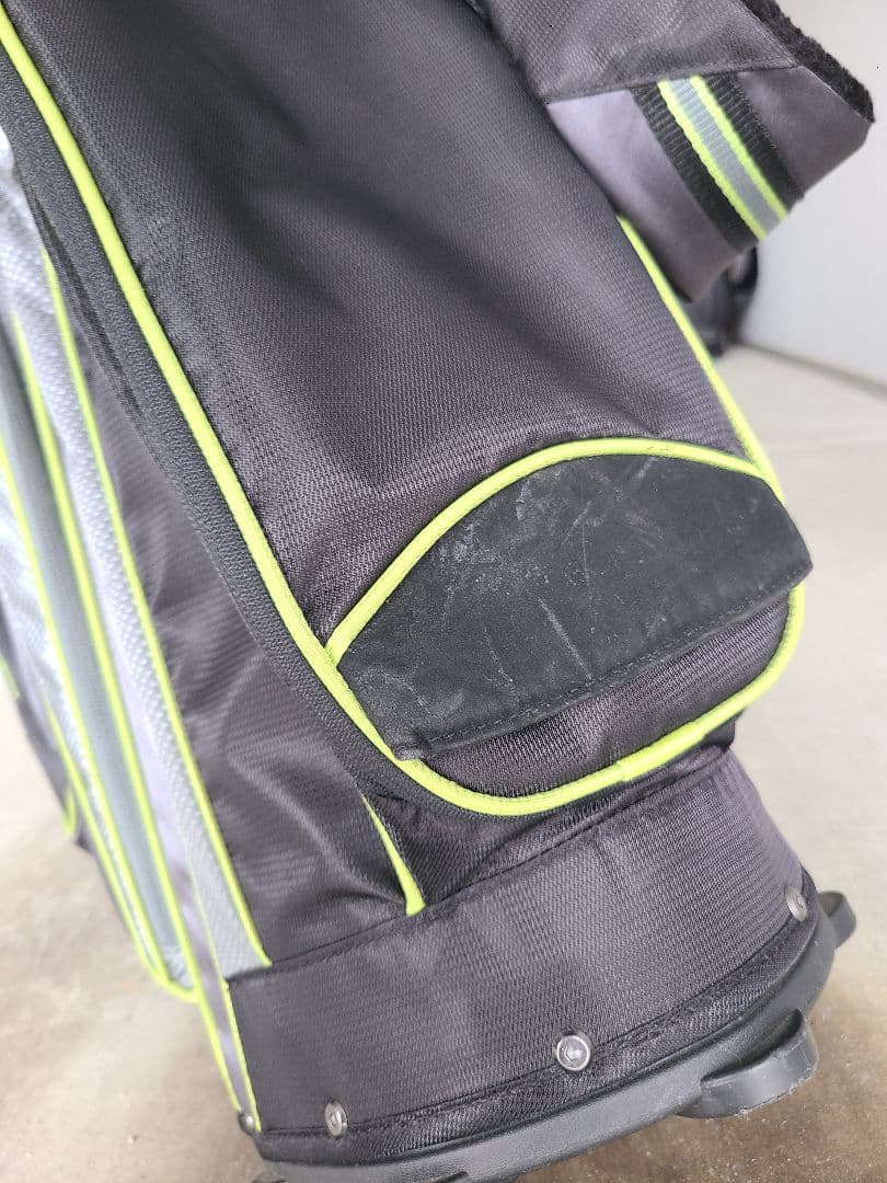 [送料込みで安心！] NIKE golf キャディバッグ スタンドタイプ