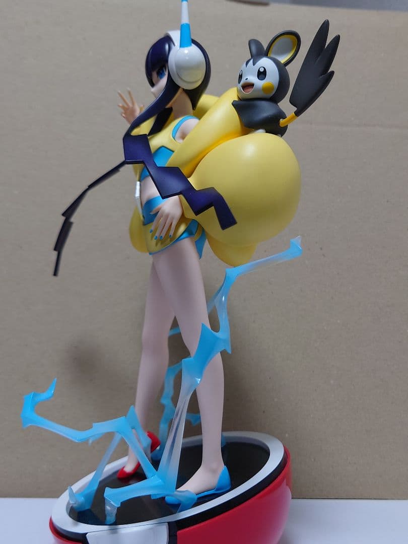 カミツレ & エモンガ KOTOBUKIYA フィギュア　ポケモンセンタ