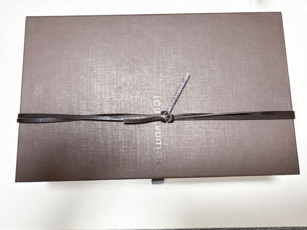 LOUIS VUITTON（ルイヴィトン） ジッピーウォレット / モノグラム