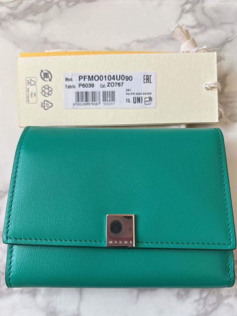 MARNI 財布　三つ折り　マルニ