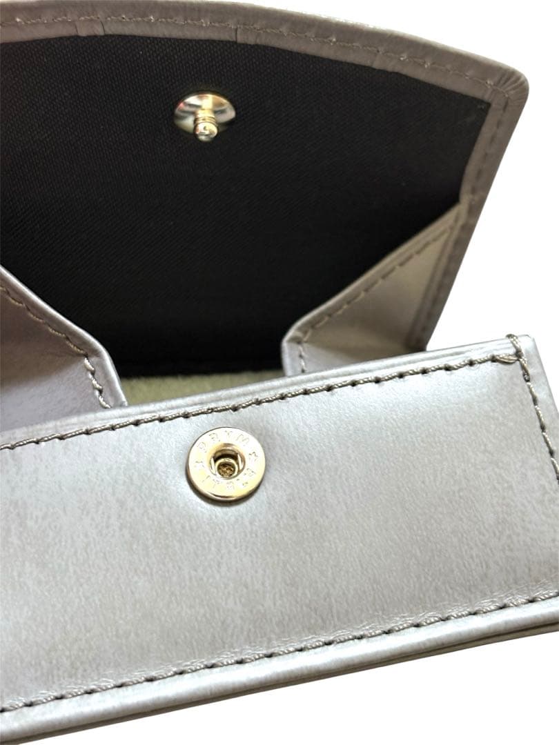 【新品・未使用】HERGOPOCH ケース グレージュ