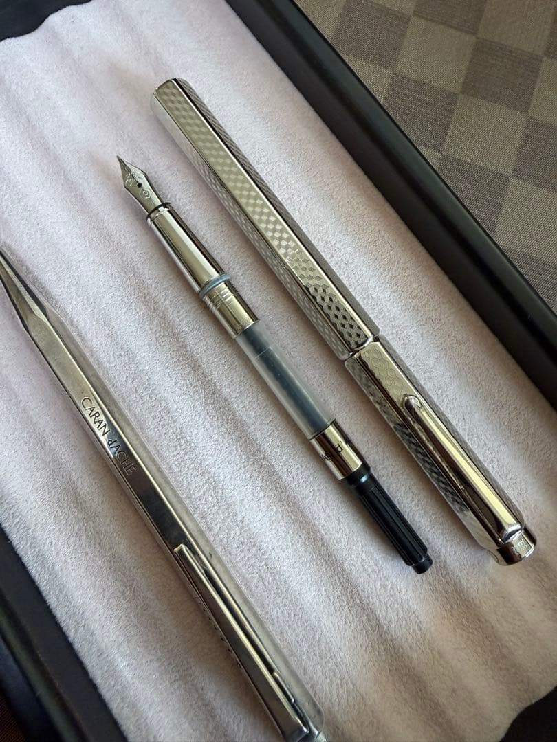カランダッシュ万年筆とボールペン2本セット