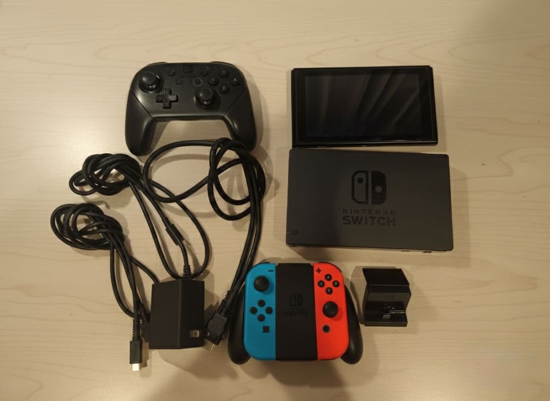 Nintendo Switch 本体 プロコン付き ネオンレッド/ネオンブルー