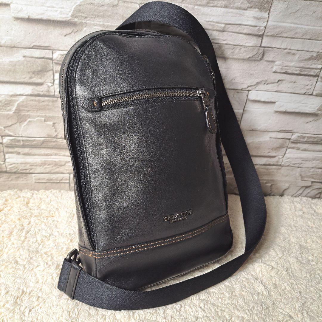【極美品】コーチCOACHボディバッグ　ショルダーバッグ　レザー本革　ブラック