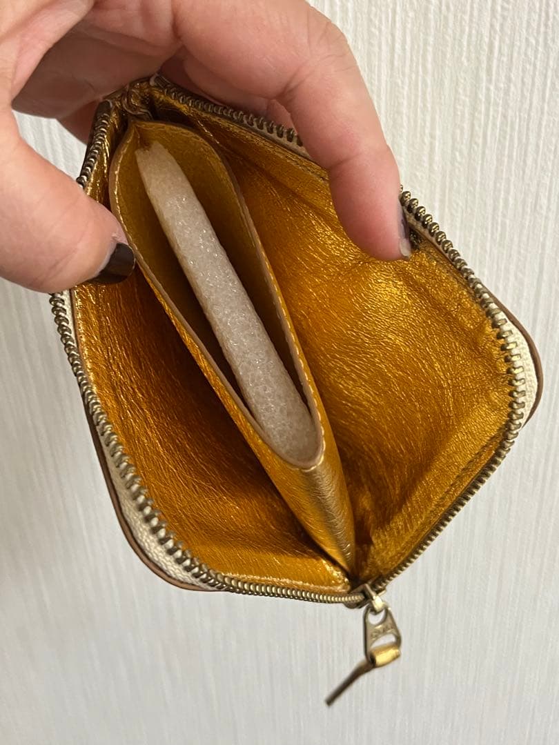 週末値下げ新品・未使用〖Wallet COMME des GARCONS 〗