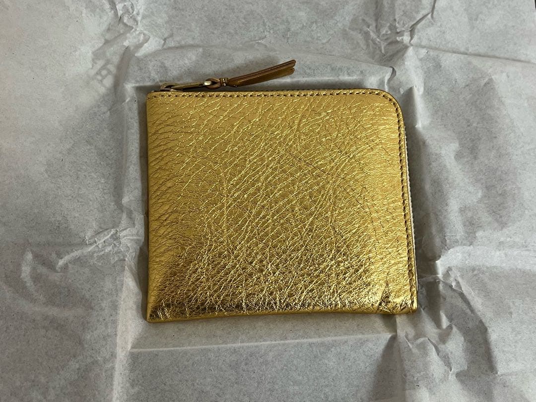 週末値下げ新品・未使用〖Wallet COMME des GARCONS 〗