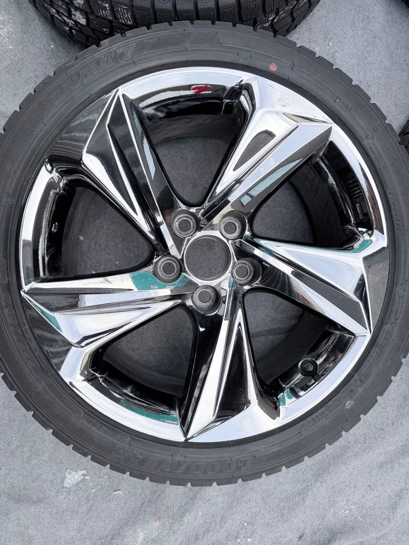 225/45r18 クラウン　トヨタ純正ホイール　18インチ　スタッドレス　４本
