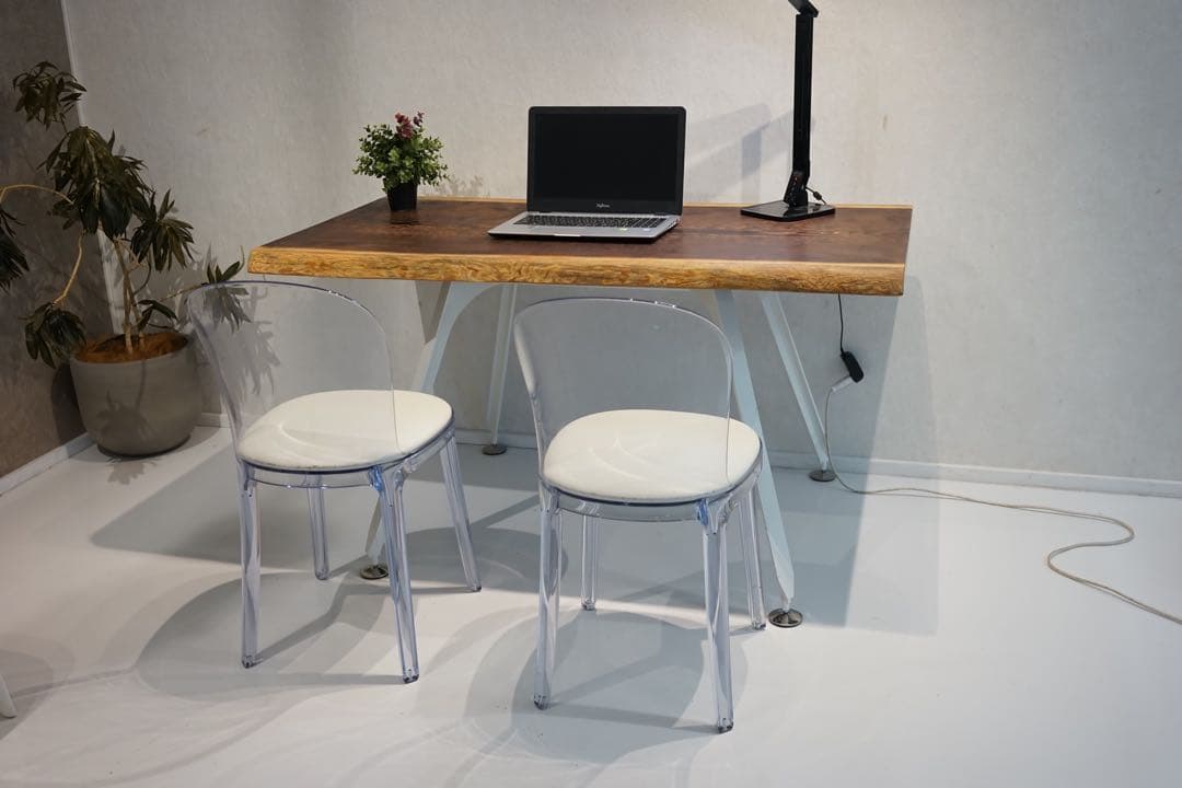株式会社　AXIA