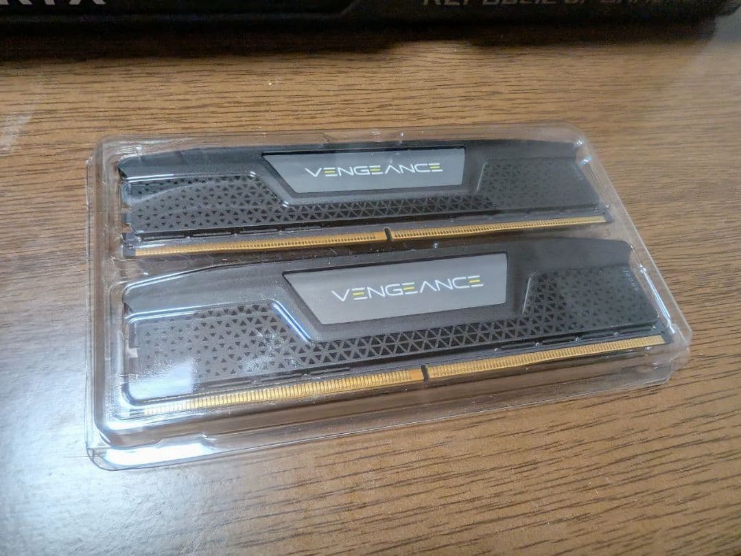 メモリー 64GB DDR5 5200 Vengeance