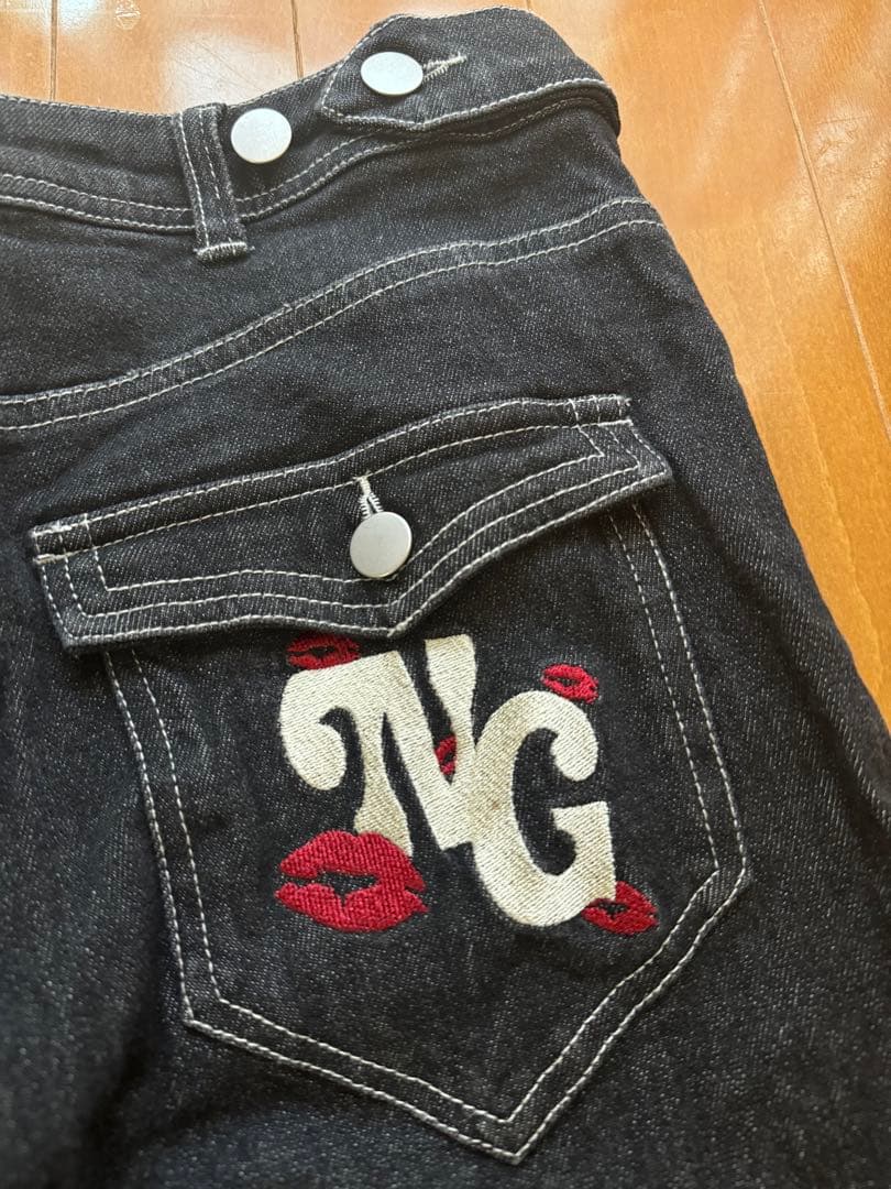 【公式サイト完売】NG Kiss denim pants