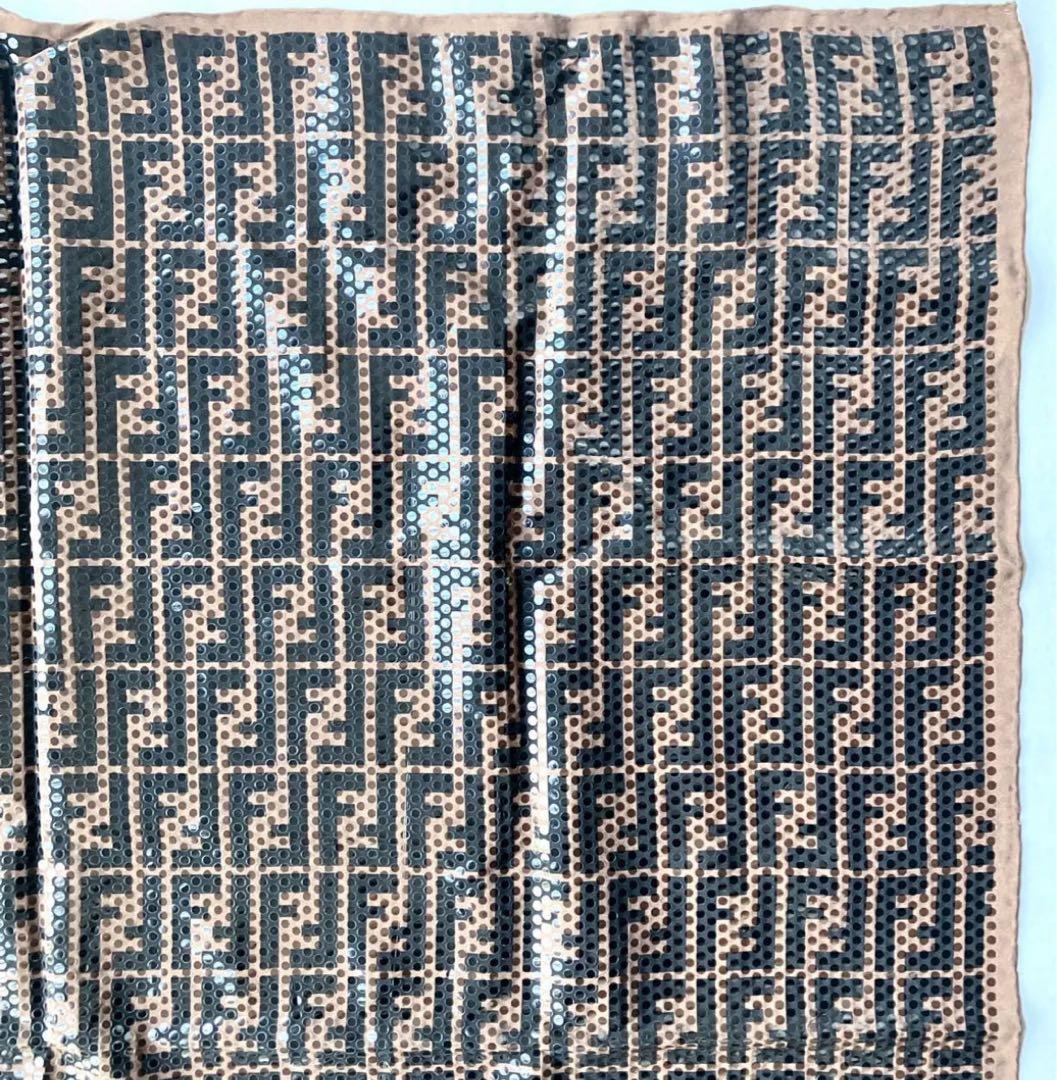 FENDI フェンディ ズッカ柄 シルク スカーフ　85×85 総柄 ブラウン系