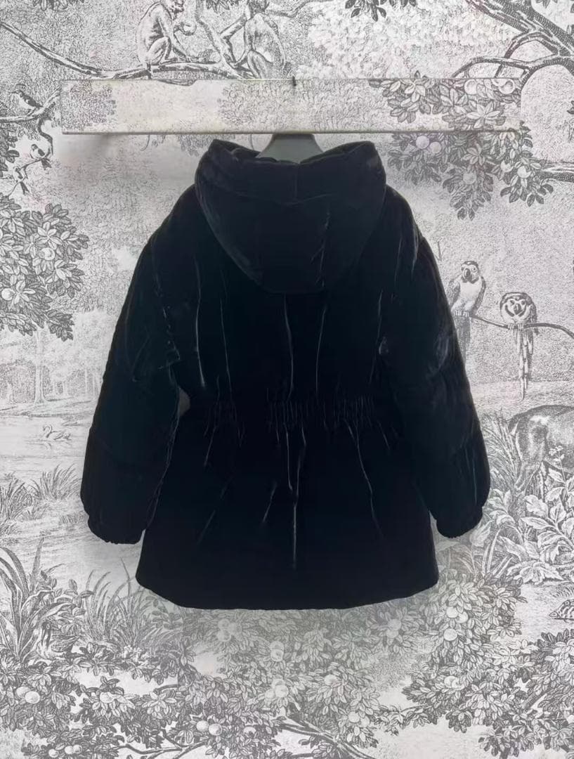 PRADA プラダ 黒 フード付きダウンジャケット